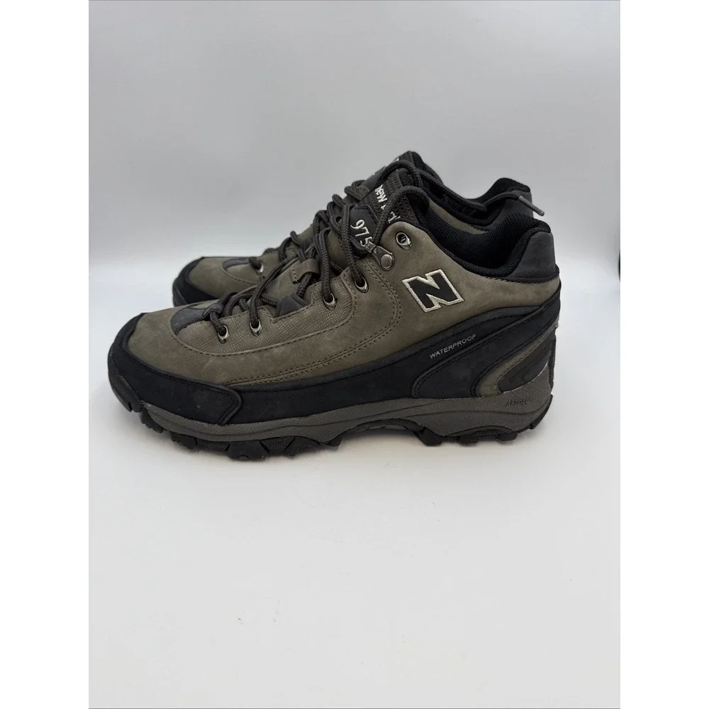 NOS New Balance 975 Country Walking Shoe Waterproof Women's 9 B New With‎ Box